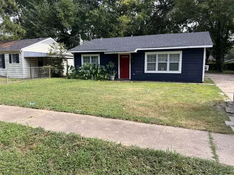 2831 Corbitt St, Shreveport, LA 71108