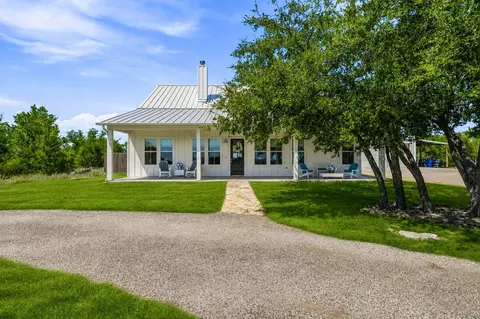 745 Schooner Way, Bluff Dale, TX 76433