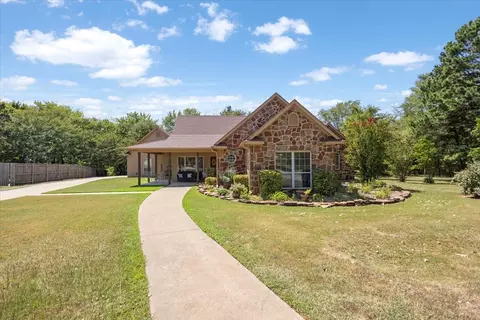 15610 Regian Dr, Lindale, TX 75771