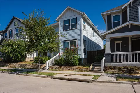 1577 Jackson St, Carrollton, TX 75006