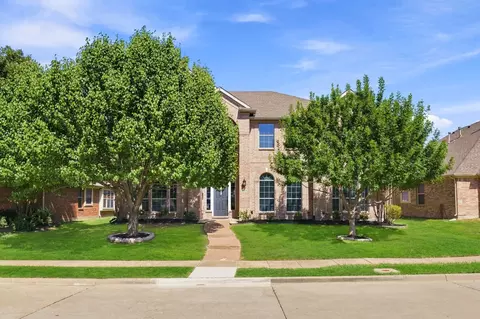8124 Peacock Ln, Frisco, TX 75035