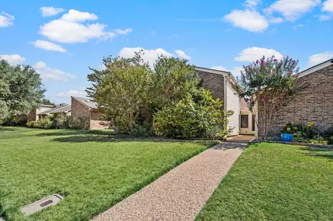 16408 Lauder Ln, Dallas, TX 75248