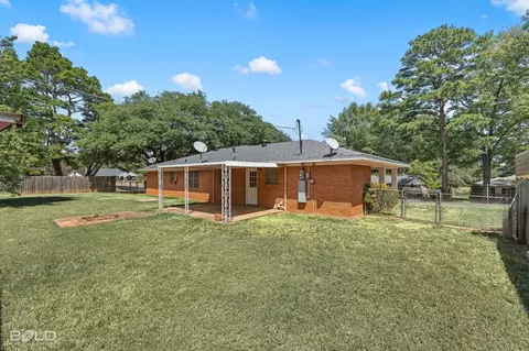 Exterior - 911 Nella St, Minden, LA 71055 photo 10 of 11
