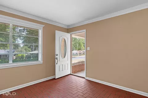 Entry Way - 911 Nella St, Minden, LA 71055 photo 1 of 4