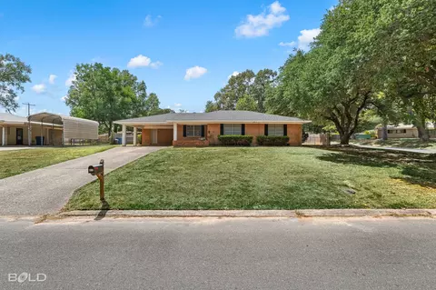 Exterior - 911 Nella St, Minden, LA 71055 photo 4 of 11