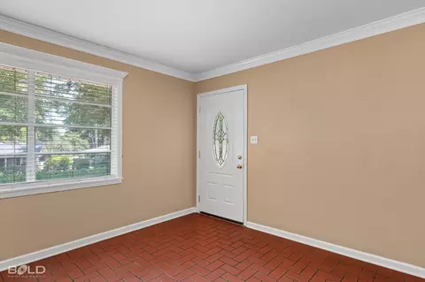 Entry Way - 911 Nella St, Minden, LA 71055 photo 2 of 4