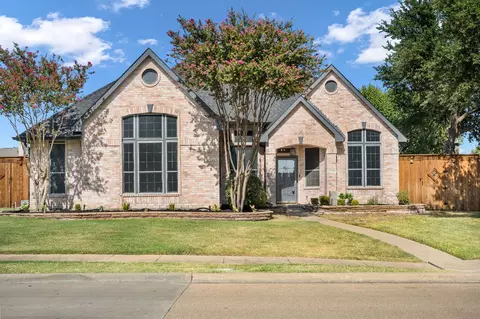 3010 Harborview Blvd, Rowlett, TX 75088