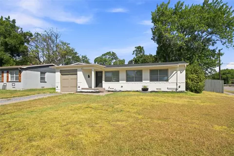 3243 Mayhew Dr, Dallas, TX 75228