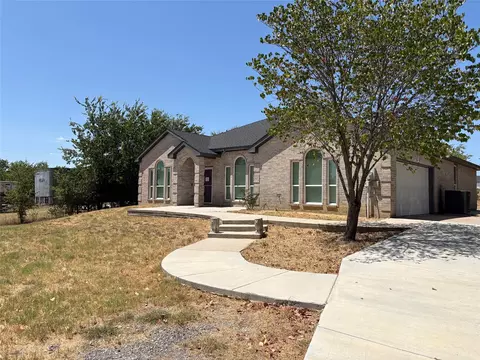 3437 Family Dr, Fort Worth, TX 76179