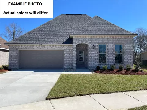 723 Crewe Ln, Bossier City, LA 71111