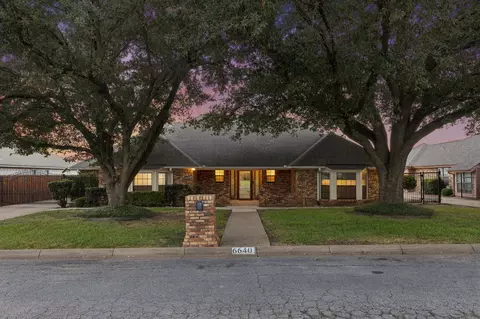 6640 Pleasant Ridge Dr, North Richland Hills, TX 76180