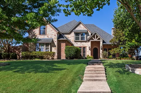 148 Stoneleigh Dr, Heath, TX 75032