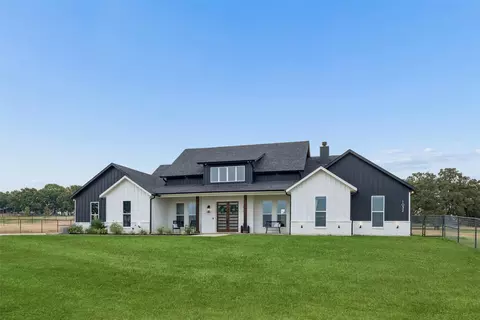 1032 Bluebonnet Rdg, Weatherford, TX 76087