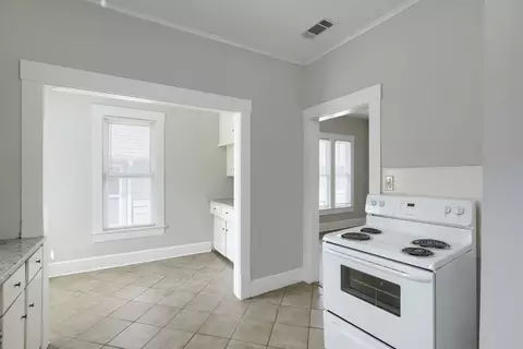 Entry Way - 520 E Day St, Denison, TX 75021 photo 3 of 3