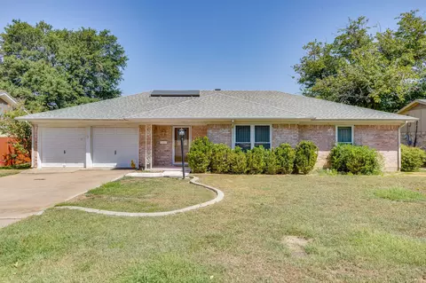1312 Marlborough Dr, Fort Worth, TX 76134