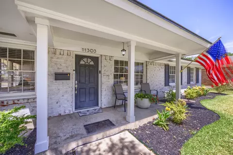 11303 Rupley Ln, Dallas, TX 75218