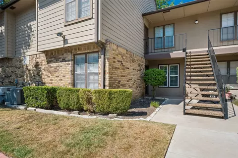 5300 Keller Springs Rd #1018, Dallas, TX 75248