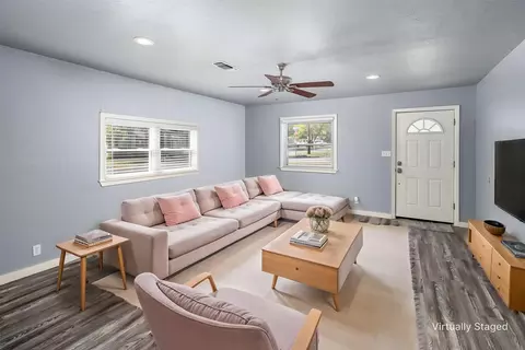 Living - 400 Denton St, Howe, TX 75459 photo 1 of 4