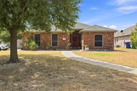 937 Behrens Ct, Crowley, TX 76036