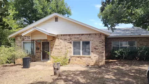 412 Connellee Ave, Eastland, TX 76448