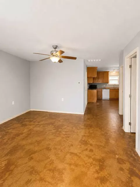 Living - 702 Main St, Windom, TX 75492 photo 4 of 4