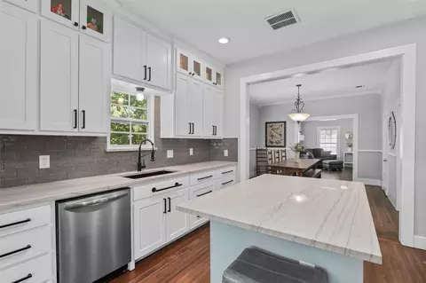 700 Elm St, Sanger, TX 76266