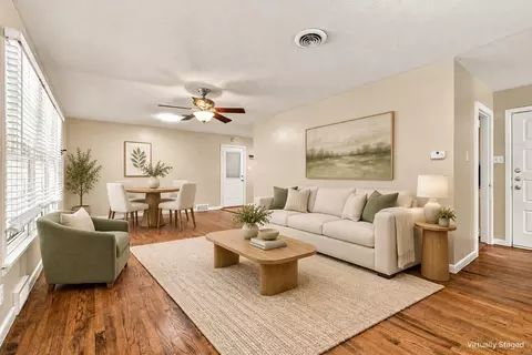 204 University Dr, Arlington, TX 76013
