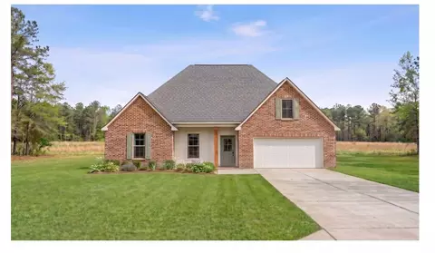 717 Crewe Ln, Bossier City, LA 71111
