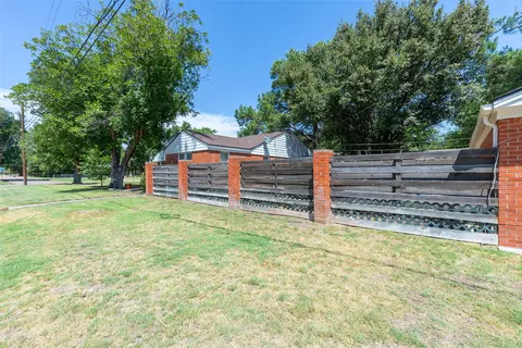 Exterior - 500 N Avenue H, Haskell, TX 79521 photo 10 of 10