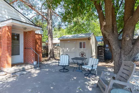 Exterior - 500 N Avenue H, Haskell, TX 79521 photo 9 of 10