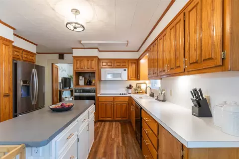 Kitchen - 500 N Avenue H, Haskell, TX 79521 photo 4 of 6