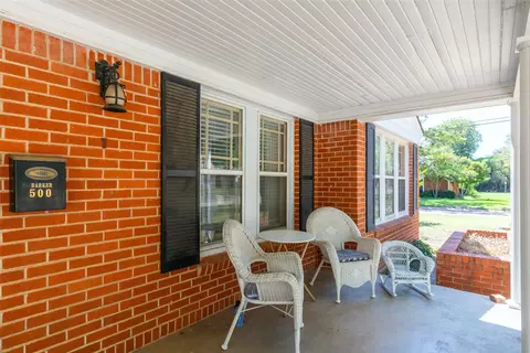Exterior - 500 N Avenue H, Haskell, TX 79521 photo 3 of 10
