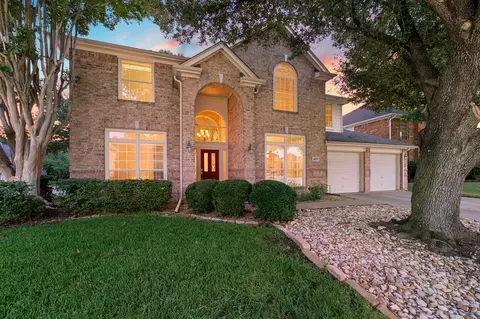 6605 Fox Glen Dr, Arlington, TX 76001