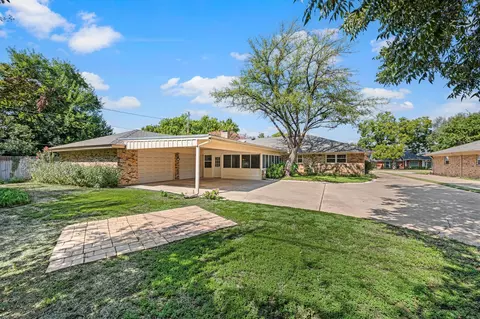 1608 Delta Dr, Arlington, TX 76012