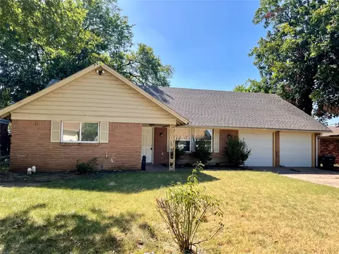 6912 Heritage Ln, Fort Worth, TX 76134