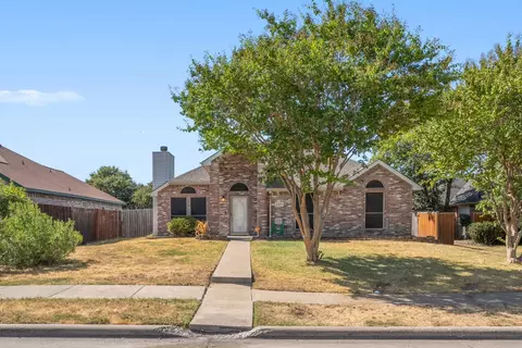 1309 Riverview Ln, Seagoville, TX 75159