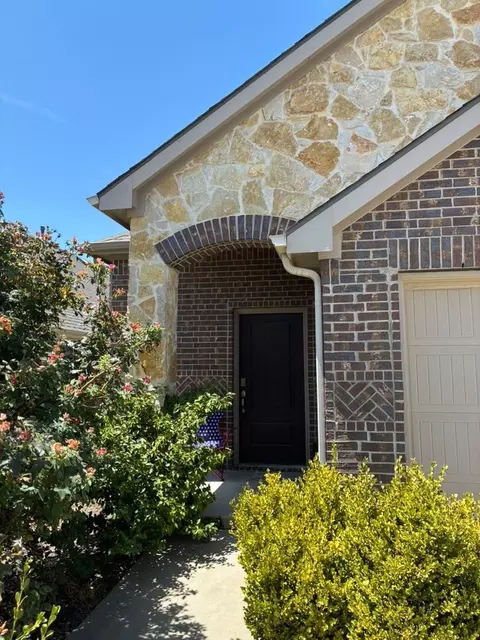 2729 Pease Dr, Forney, TX 75126