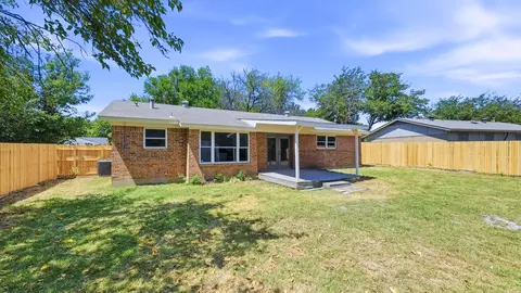 Exterior - 744 Windsor Dr, Everman, TX 76140 photo 6 of 6