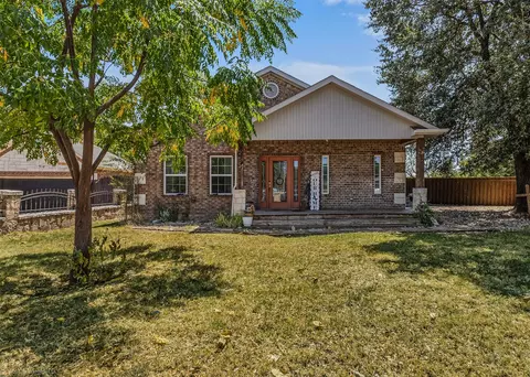 2640 Morgan Dr, Dallas, TX 75241