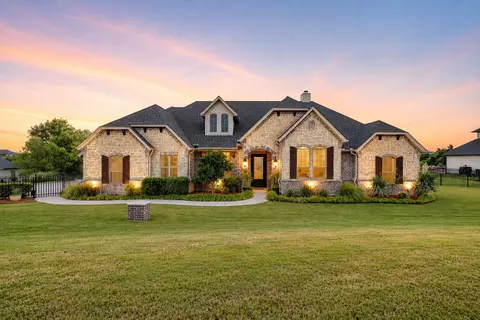 12408 Bella Vineyard Dr, Fort Worth, TX 76126