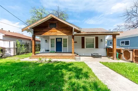 719 Melba St, Dallas, TX 75208