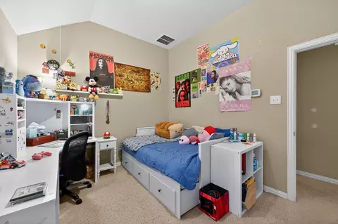 Bedroom - 1128 Wilson Dr, Lantana, TX 76226 photo 4 of 7