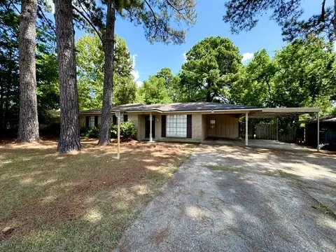 9375 Garfield Dr, Shreveport, LA 71118
