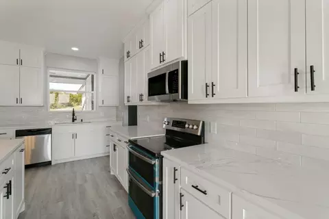 Kitchen - 1338 Cr 308, Nemo, TX 76070 photo 2 of 3