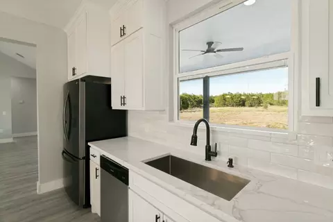 Kitchen - 1338 Cr 308, Nemo, TX 76070 photo 3 of 3