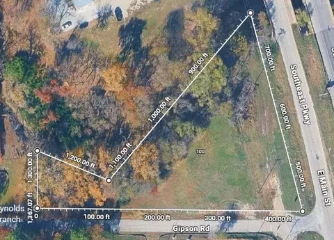 100 Gipson Rd, Azle, TX 76020