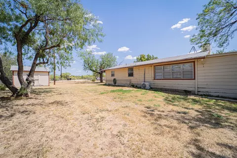 Exterior - 170 Rocky Point Rd, Abilene, TX 79601 photo 8 of 12