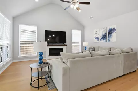Living - 910 Winter Cherry Ln, Haslet, TX 76052 photo 1 of 1