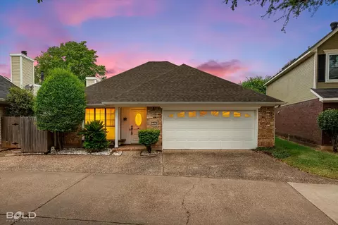 71 Colony Bnd, Shreveport, LA 71115