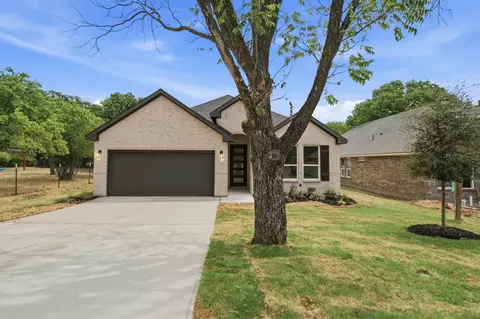 205 Bullard St, Weatherford, TX 76086